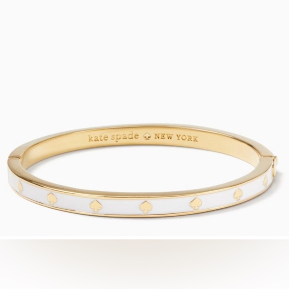 Kate Spade Spot the Spade Enamel Hinged Bangle Bracelet White NWOT With Dustbag - Picture 1 of 3